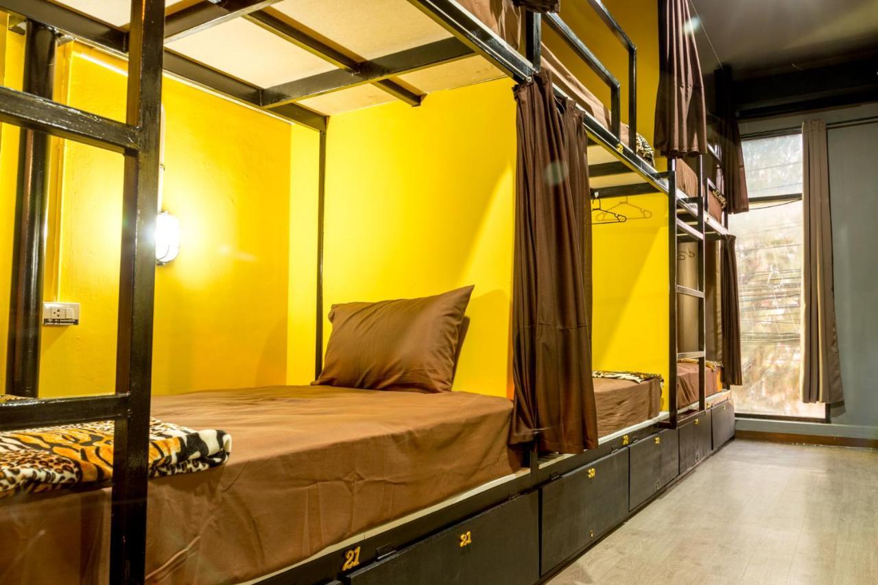 Iris Hostel Chiang Mai Extérieur photo