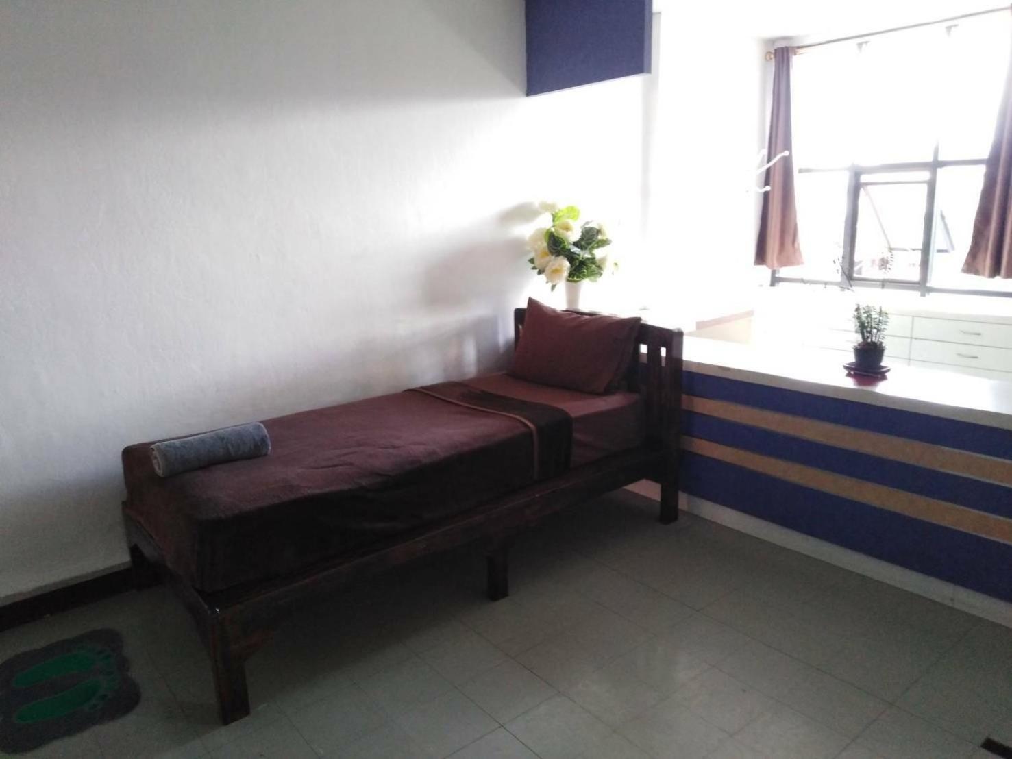 Iris Hostel Chiang Mai Extérieur photo